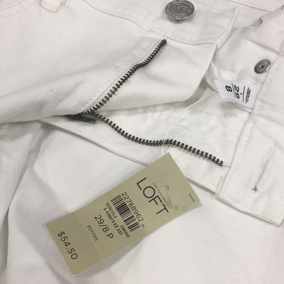 Ann Taylor LOFT WHITE Shorts - Picture 3 of 4